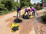 การซ่อมแซมผิวจราจร  บริเวณบ้านหนองแวงน้อย  หมู่ที่ 11